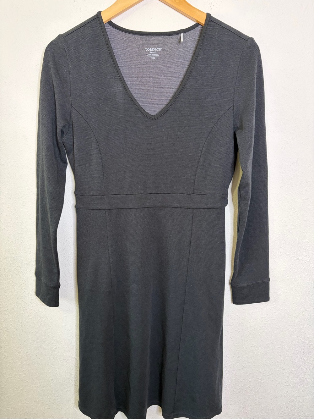 Toad&Co black V-Neck Long Sleeve Knit Dress S pullover fit & flare womens